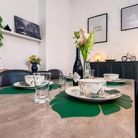 Apartment Srodmiescie - Location, Tram&park Nearby - By Rentujemy Wroclaw