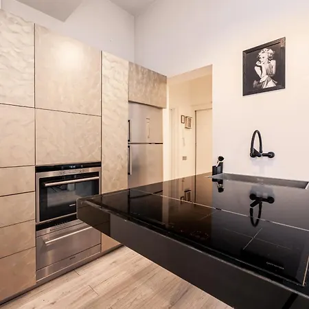 Srodmiescie - Location, Tram&park Nearby - By Rentujemy Vratislav